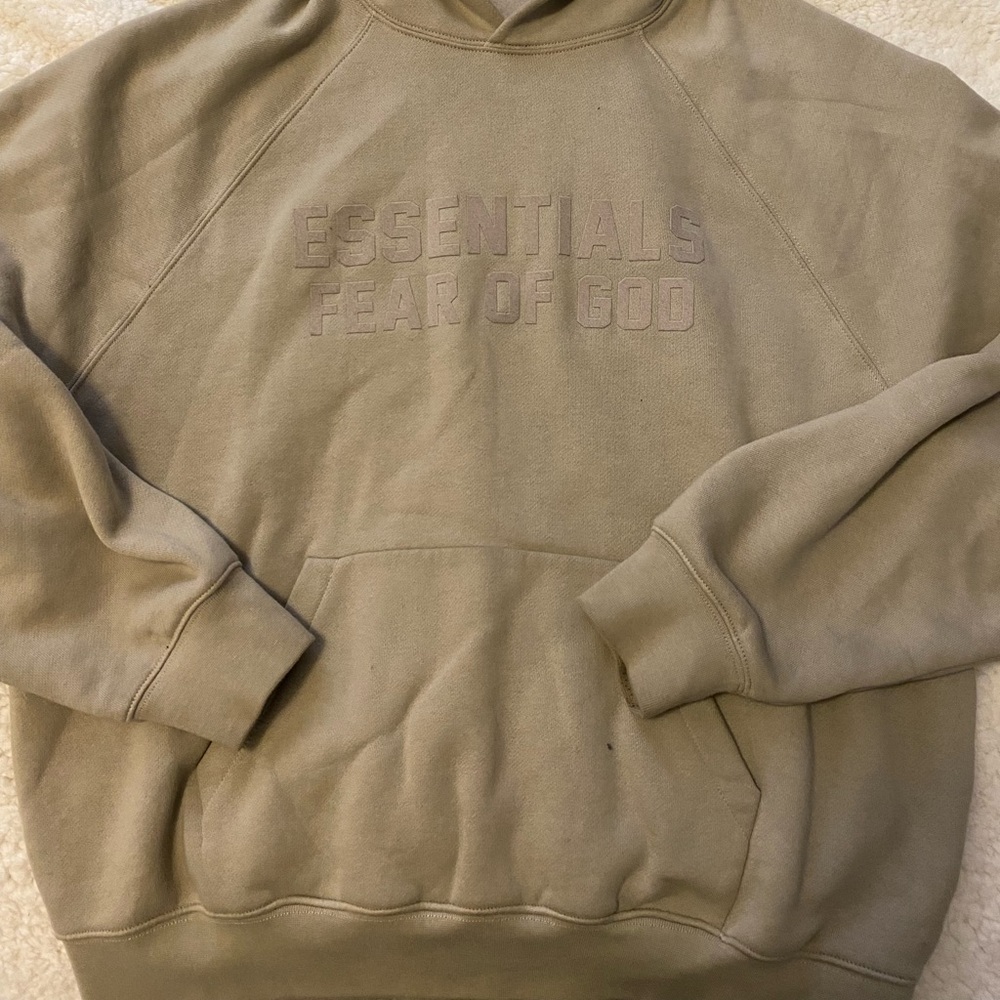 Fear of God Essentials Hoodie
Smoke